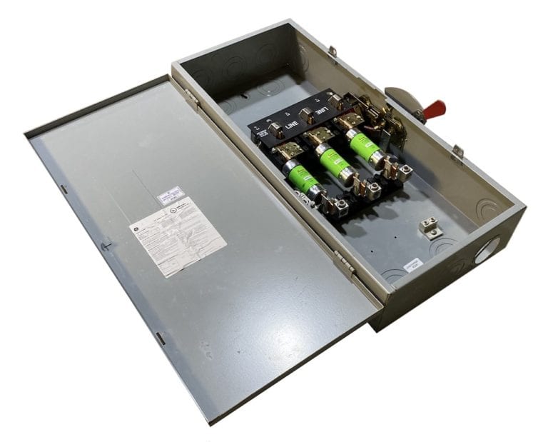 General Electric TG4324 200 Amp 240V Type 1 Safety Switch w/125A Fuses