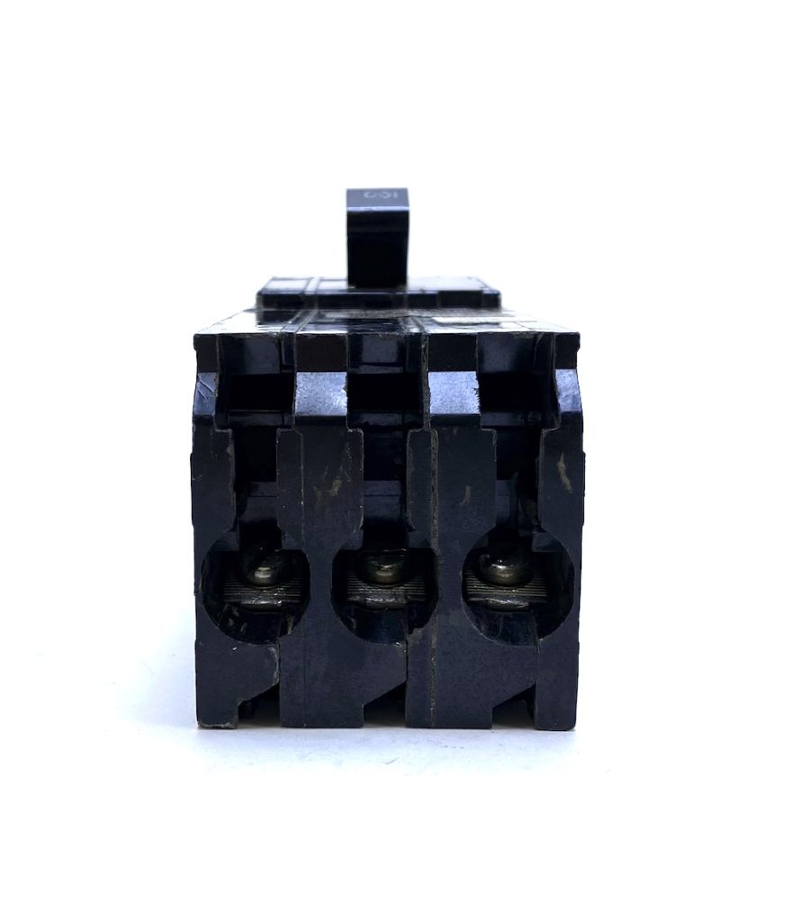 Square D QDP32100TM | Interruttore automatico a bullone Qdp 100 Amp 240vac 3p 25kaic@240v | Italia Square D QDP32100TM | Interruttore automatico a bullone Qdp 100 Amp 240vac 3p 25kaic@240v | Italia