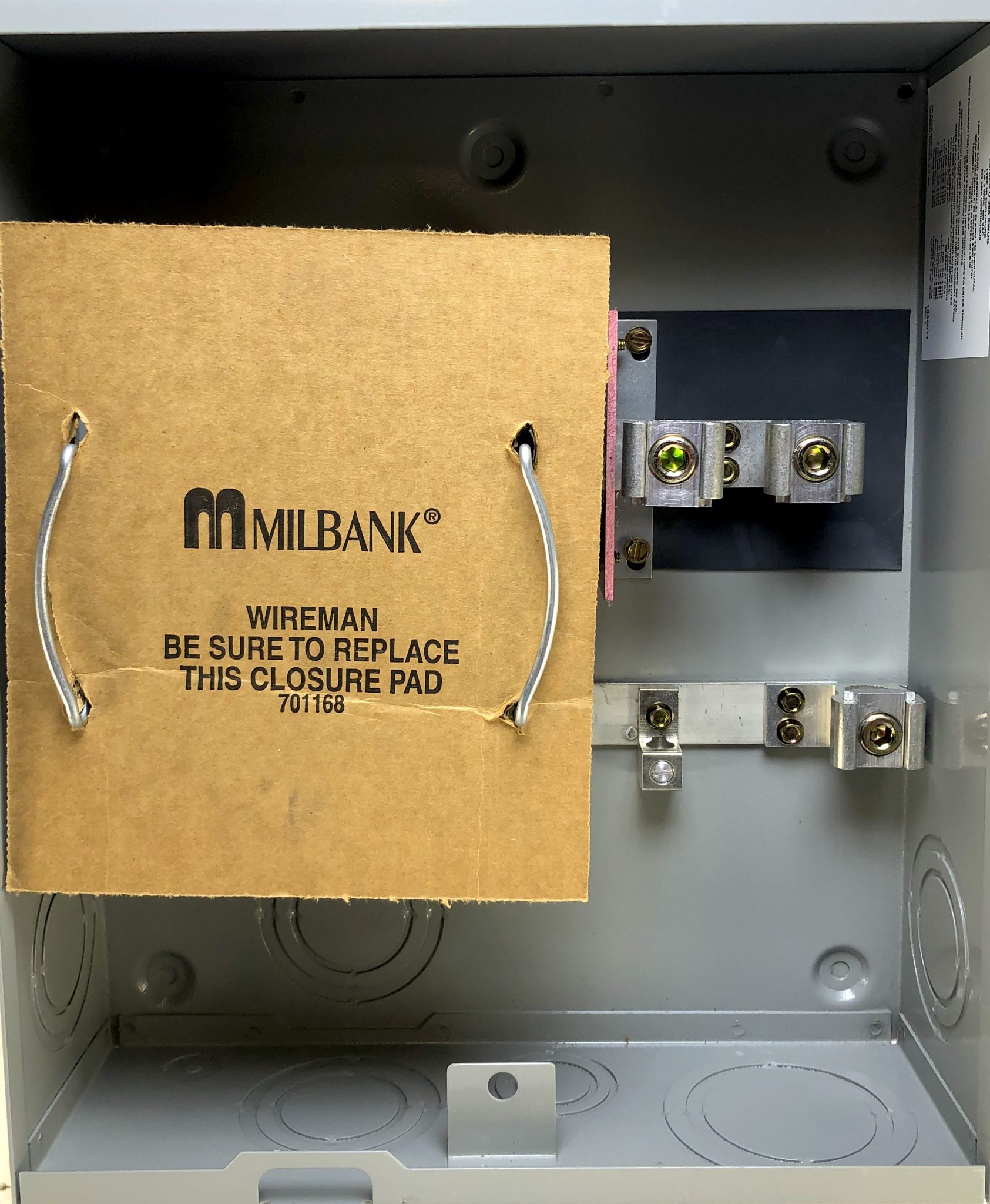 Milbank U200 SWUG 3 Wire 200 Amp 600 Vac Meter Enclosure (NS)