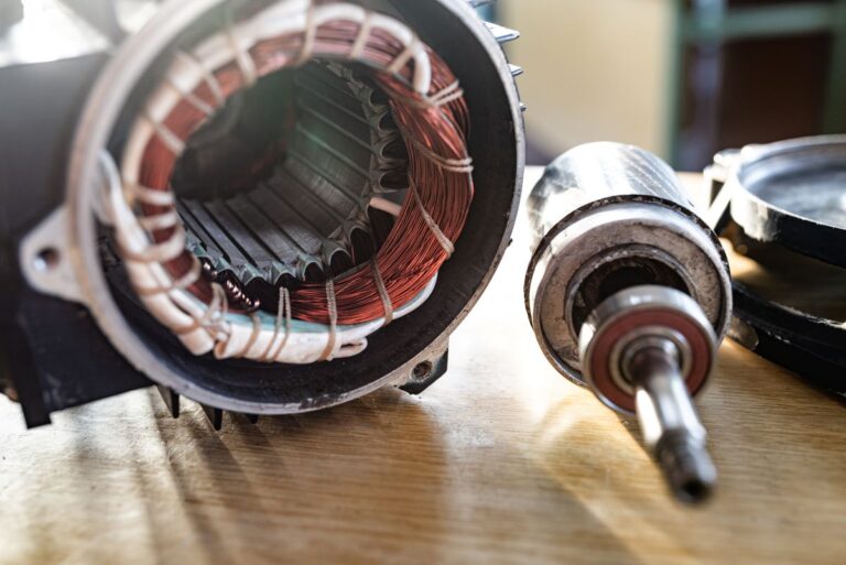 how motor starters work