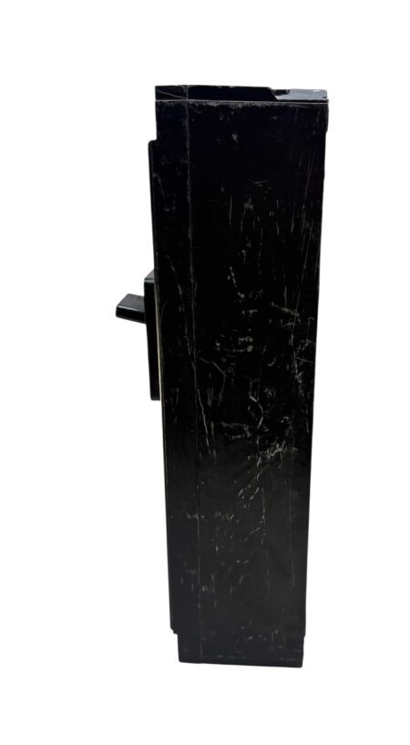 MA3800F-800-Chip-Scratches