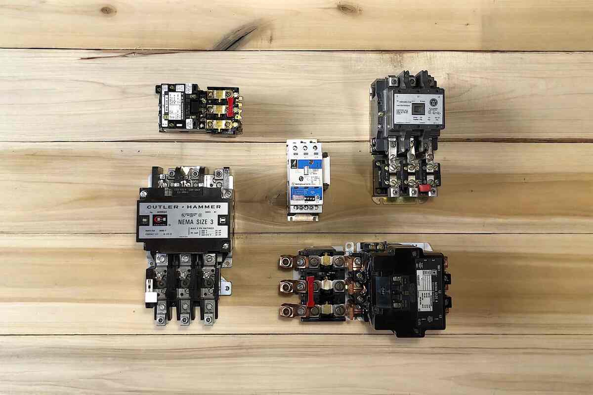 motor-starter-safety-featured-industrial-motor-starter-application
