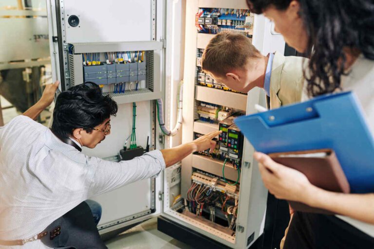 electrical-panel-poor-design-overcrowded-wiring
