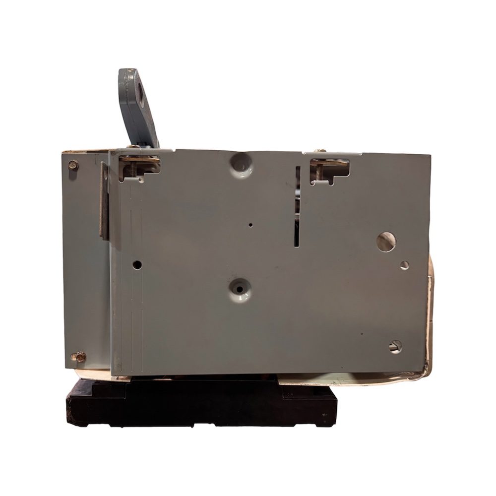 AB-2100-FUSIBLE-MCC-BUCKET-45in+DOOR-125A-PARTS