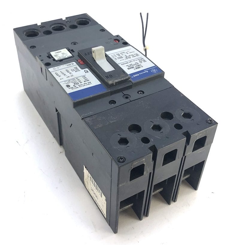 General Electric SFHA36AT0250 3 Pole 250A 600V Breaker w/200A Plug